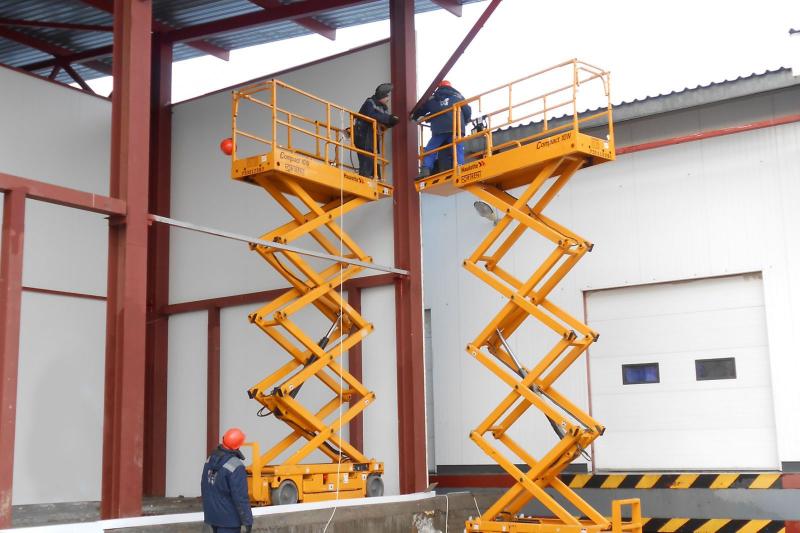 Строительные подъемники: виды и особенности